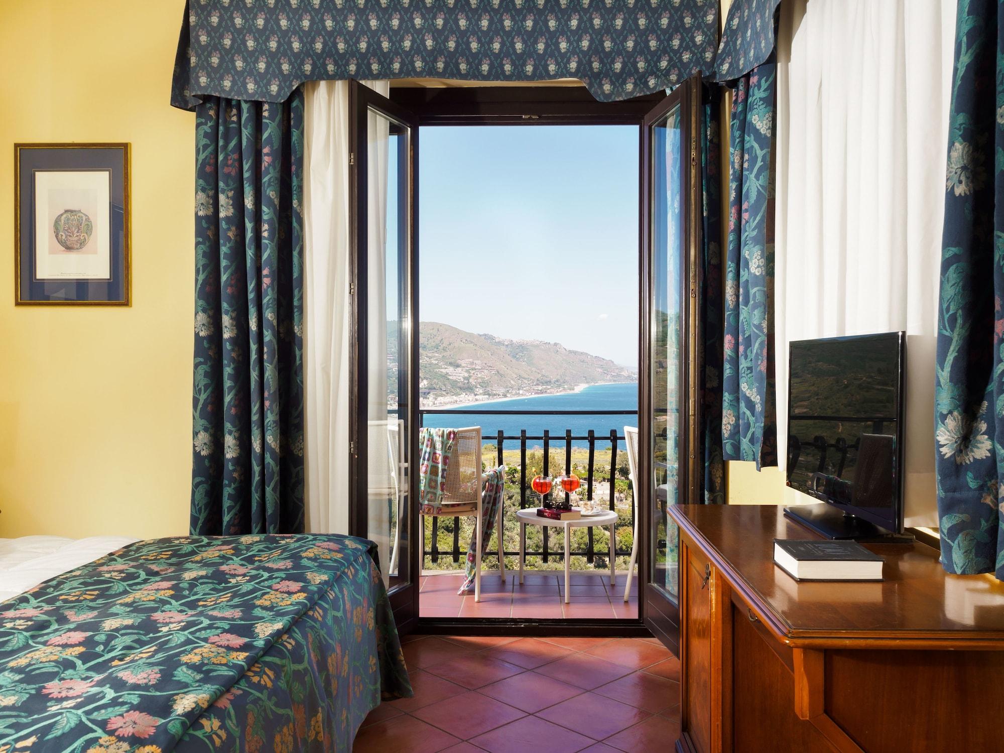 Hotel Sirius Taormina Bagian luar foto