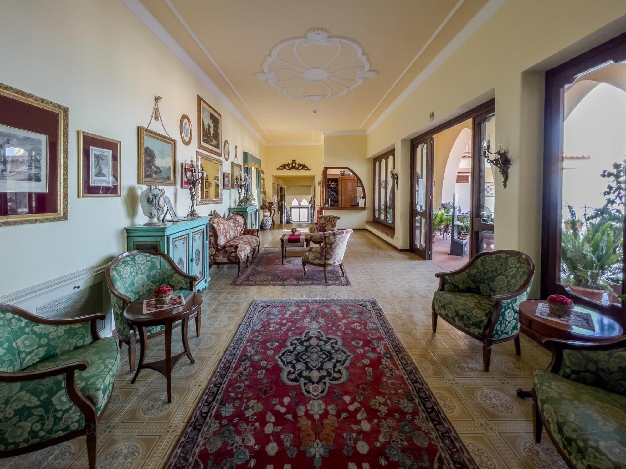 Hotel Sirius Taormina Bagian luar foto